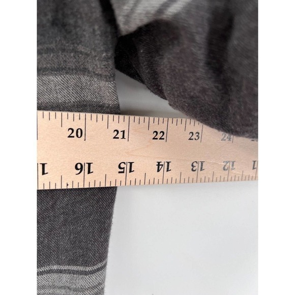 Pacsun Men's M Medium Gray Striped Plaid Flannel Shirt Button-Up Long Sleeves - Picture 4 of 4